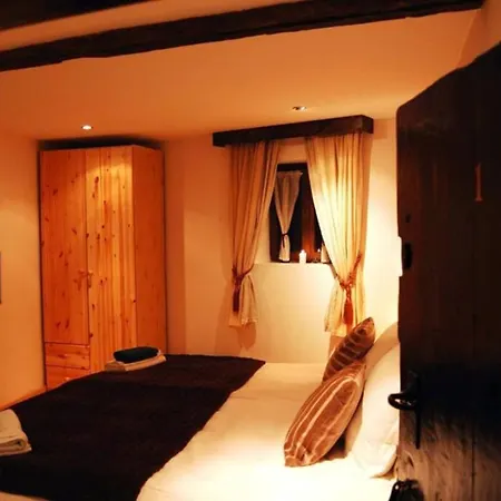 Chalet Soltir Self Or Part Catered Chalet In Bansko, Sleeps 14 * Bansko