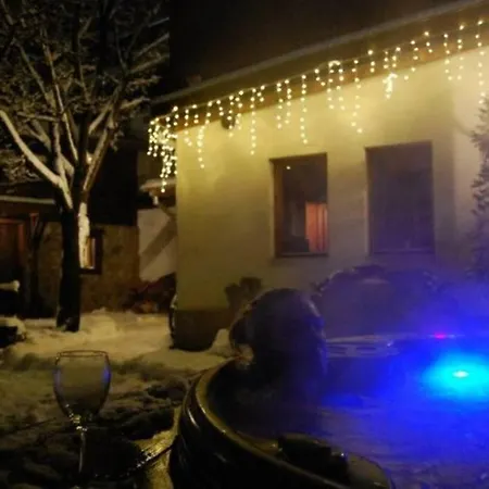 Alpehytte Chalet Soltir Self Or Part Catered Chalet In Bansko, Sleeps 14 Bansko